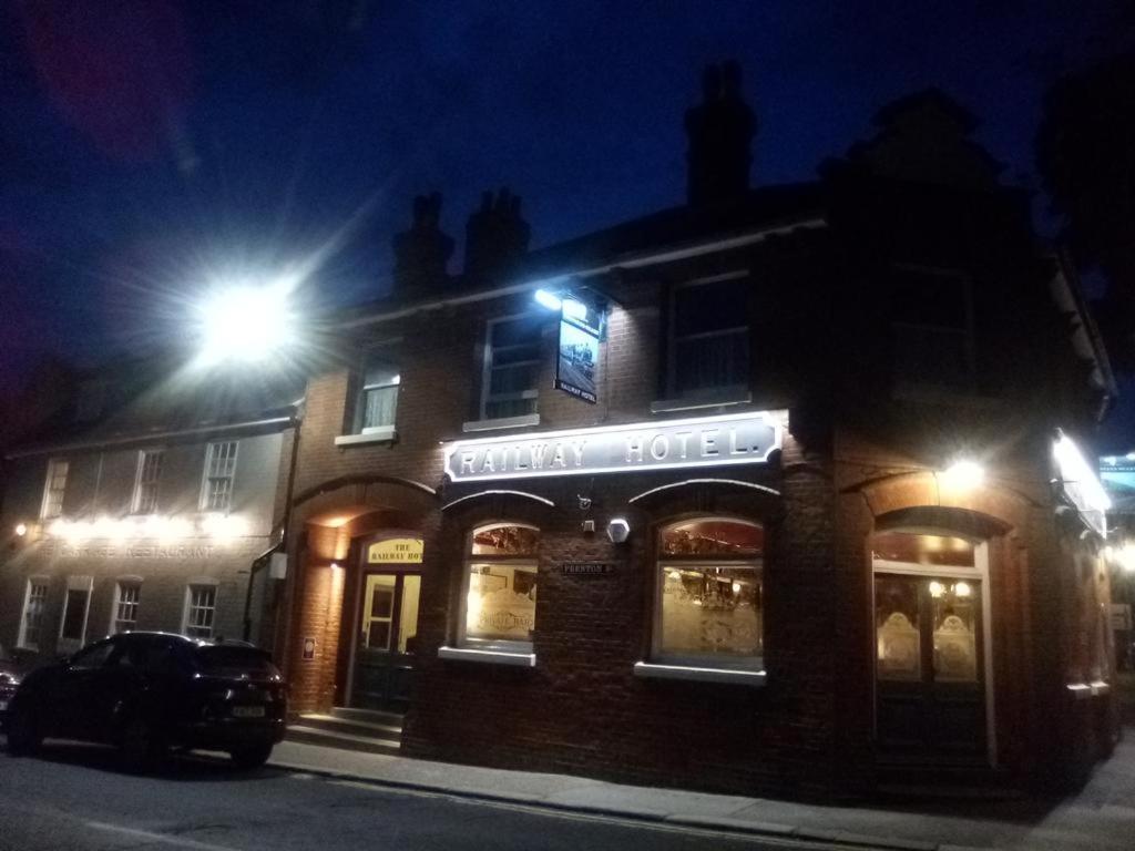 Railway Hotel Faversham Exterior foto