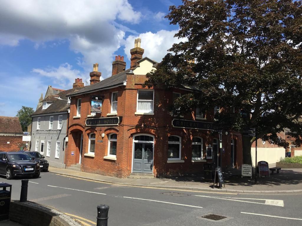 Railway Hotel Faversham Exterior foto